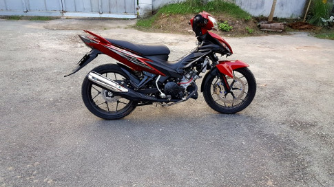 Exciter 135 an tuong manh voi doi chan Sonic