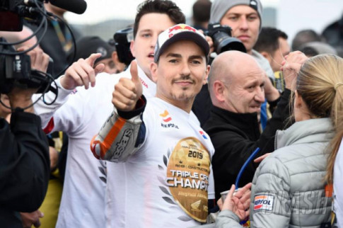 [MotoGP 2019] Lorenzo tien gan hon den vai tro tay dua thu nghiem Yamaha MotoGP