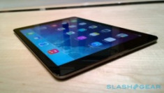 [Hands-on] iPad Air mới iPad mini phóng to?