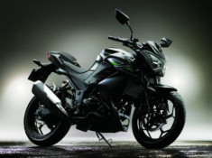 Kawasaki Z250 chính hãng sẽ gây ra cơn địa chấn với giá hấp dẫn