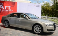 Audi A8L có giá 4,8 tỷ đồng tại Việt Nam