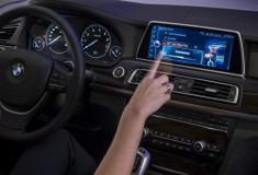 BMW ra mắt hệ thống iDrive nhận diện được cử chỉ chủ nhân