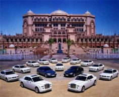 Bộ sưu tập 7.000 xế khủng của quốc vương Brunei giàu nhất thế giới