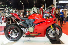 Cận cảnh Ducati 1299 Panigale S tại Bangkok Motor Show 2015