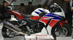 Honda CBR300R 2014 “yếu” hơn Kawasaki Ninja 300