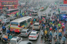 Người Hà Nội phát điên vì mưa phùn nhiều ngày, độ ẩm tới gần 100%
