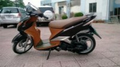 Xe yamaha luvias màu nâu vàng