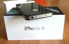 Apple “hồi sinh” iPhone 4 để đọ với đại kình địch Samsung