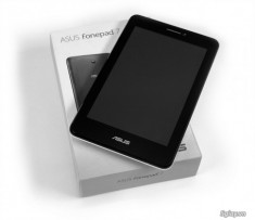 Asus FonePad 7 Dual Sim: Tablet 2 sim 2 sóng đầu tiên