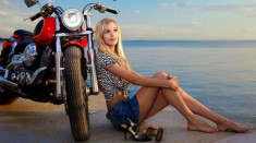 Các nữ biker “làm chuyện ấy” tốt hơn nữ giới không đi môtô