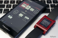 Cách sử dụng smartwatch Pebble kết hợp cho BlackBerry 10