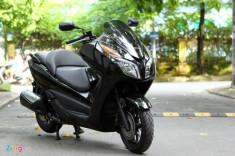 Cận cảnh Honda Forza 300 đàn anh của PCX giá gần 300 triệu đồng