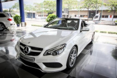 Cận cảnh Mercedes E400 AMG mui trần tại Việt Nam