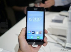 [CES 2014] Ra mắt Zenfone 5 - smartphone ngon rẻ từ Asus.