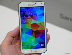Chiếc Samsung Galaxy S5 xuất xưởng giá cao hơn iPhone 5s