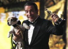 Chú chó Uggie trong phim đoạt giải Oscar ‘The Artist’ qua đời