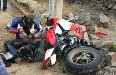[Clip] Những pha tai nạn moto ở nước ngoài cực nguy hiểm