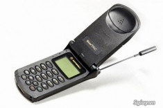 Cục gạch Nokia, Motorola, hay điện thoại iphone là những thiết bị vang bóng một thời