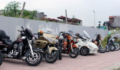 Dàn môtô PKL quy tụ Showroom Harley-Davidson tại Hà Nội