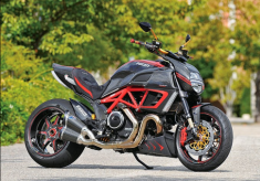 Ducati Diavel hơn cả chữ ‘tuyệt’