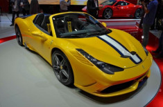 Ferrari 458 Speciale A khoe mui trần tuyệt đẹp