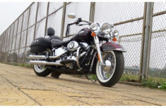 Harley Davidson biển số đẹp giá gần tỷ đồng ở Việt Nam.
