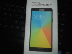 Hình ảnh mở hộp Samsung Galaxy Note 4 bị rò rỉ