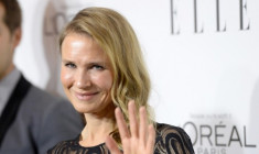 Hollywood dậy sóng vì khuôn mặt thay đổi của Renée Zellweger