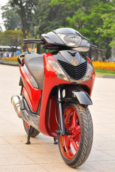 Honda SH độ lung linh và phong cách ở Hà Thành