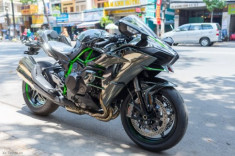 [HOT] Kawasaki Ninja H2 đầu tiên tại VN độ pô SC Project