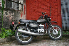 Minsk độ Cafe Racer giản đơn !!