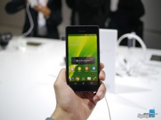 [MWC 2014] Trên tay Xperia M2: Smartphone tầm trung từ Sony
