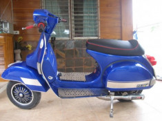 Những chiếc Vespa trên đất Thái