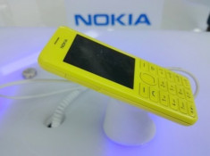 Nokia phủ nhận ngừng bán điện thoại phổ thông tại Việt Nam