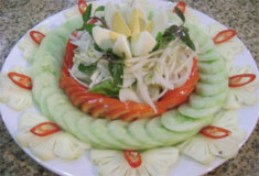 Salat trộn dầu dấm
