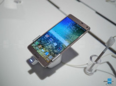 Samsung công bố giá bán cho Galaxy Note 4: bán ra vào tháng 10