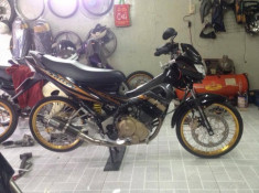 Satria F đi bánh căm drag đẹp hút hồn