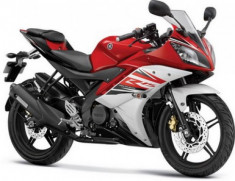 Showroom Motobike khuyến mãi Yamaha R15