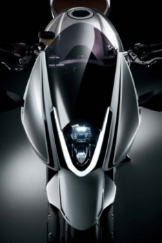 Thông tin mới nhất về cặp môtô Suzuki Recursion và Extrigger