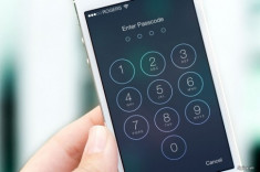 Thủ đoạn mới: đặt trộm mật khẩu iPhone để tống tiền