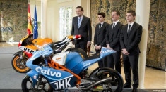Thủ Tướng Tây Ban Nha tổ chức mừng công cho các tay đua MotoGP 2013