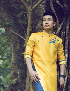 Thuận Việt: ‘Phá cách áo dài không khéo sẽ thành thảm họa văn hóa’