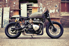 Triumph Thruxton - cafe racer từ xứ chuột túi