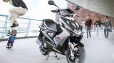 Yamaha Aerox 4 - scooter thể thao 50 phân khối mới