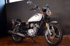 Yamaha YB125SP Trung Quốc đắt khách ở Nhật