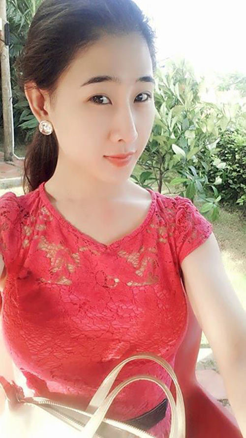 Ngực thế này có được cho là đẹp nhất Việt Nam chưa nhỉ? =))
