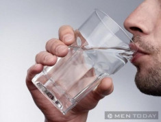 Quan niệm sai lầm về uống nước
