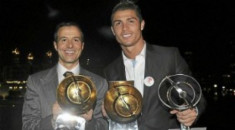 Ronaldo sắp ẵm tiếp 2 giải thưởng danh giá