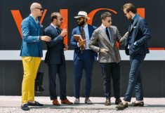 Suit xanh dương – điểm nhấn cho phong cách quý ông