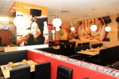 Ăn và nhận quà giá trị tại Seoul Garden